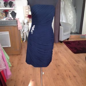 Robe de soirée courte bleu marine